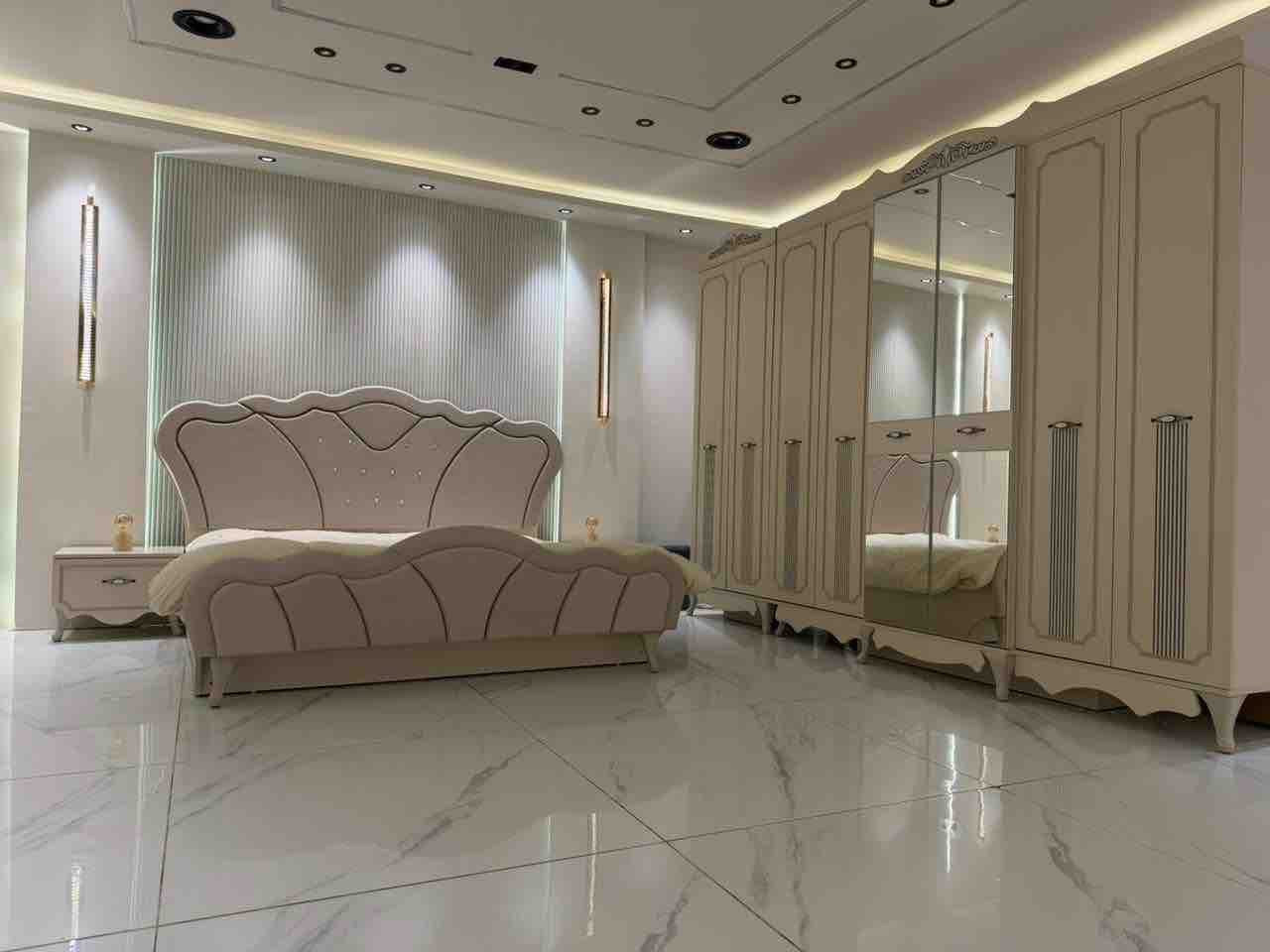 *تم  وصول موديل* *سانتوس*
9قطع 
قياس الكنتور 320
ارتفاع 235سم 
شغل تركي درجه اولى 
*معمل اصلي 

سرير مخزن
برغي وجوي حديد 
اناره بل ميز تواليت
   
 

توصيل بغداد مجانا 
اطراف 20 الف 
محافظات 100 الف


**إذا كنت صاحب هذا الإعلان وتريد حذفه لأي سبب، رجاءا أرسل رسالة إلى الدعم الفني**