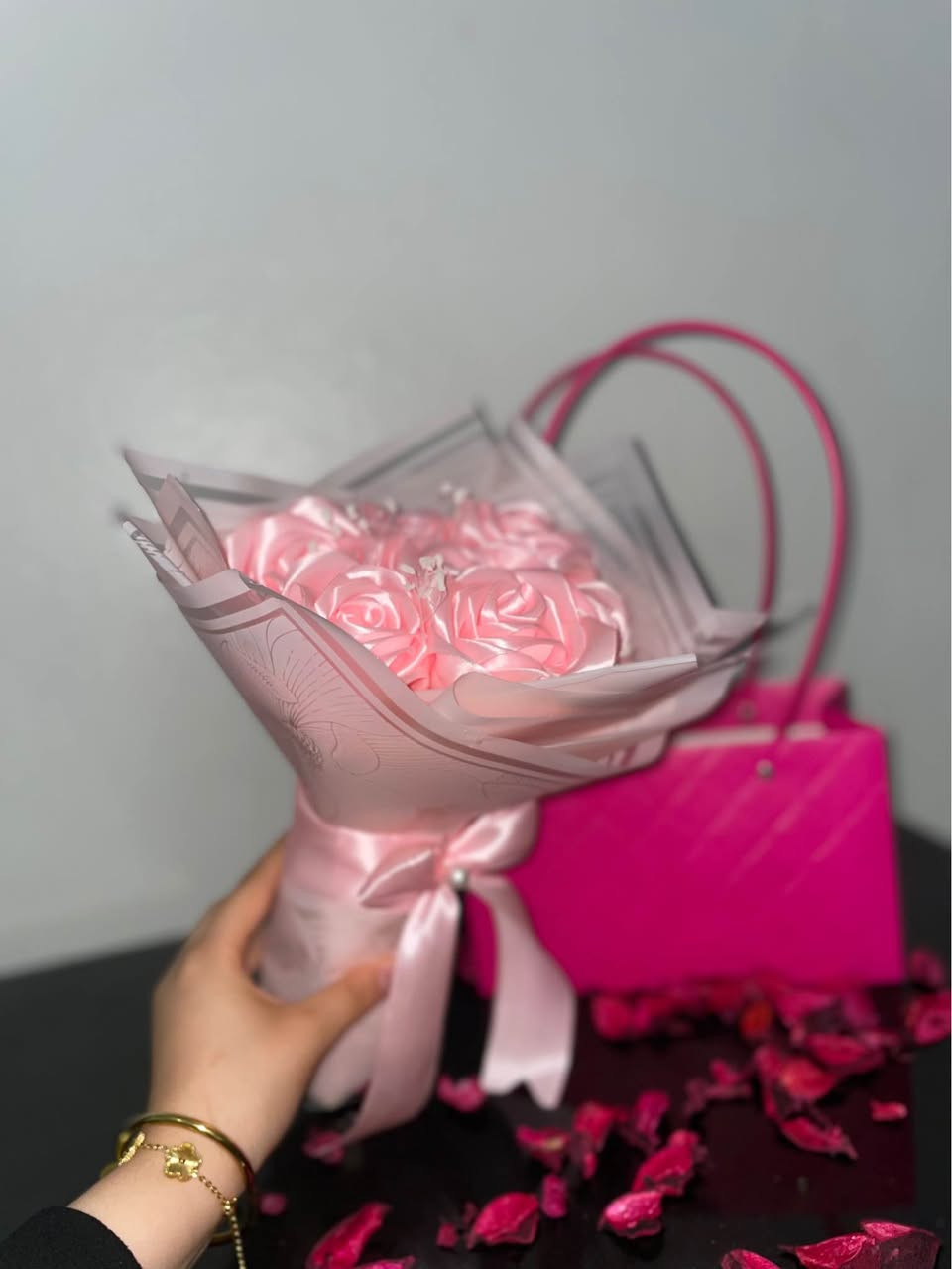 Fleurs satin sur commande 🩷🫶🏻🫶🏻 قالمة, الجزائر


**إذا كنت صاحب هذا الإعلان وتريد حذفه لأي سبب، رجاءا أرسل رسالة إلى الدعم الفني**