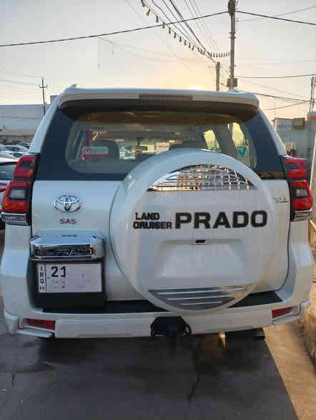 برادو 2022 TX.L وكالة ساز عراق
مواصفات:

فتحة

ثلاجة

بصمة

عدسة 

شغال

تبريد لمس 

نظام نافي كيشن

السيارة كفالة ما عدا شبر بارد عل باب مال سائق جوة نيكل السيارة ما بيها أي نقص كلة مال وكالة و كل شي باقي بي من دفتر ضمان حتي ستيكر مكان السيارة سليمانية سعر السيارة 445 ورقة و بيها مجال رقم صاحب السيارة ***********
