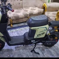 دراجه شحن للبيع ار 9 موديل 2025 كلشي شغال بيها والبطاريات جدد كلش ومام...