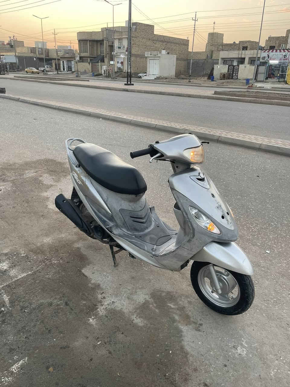 سلام عليكم ماكس منغولي للبيع كله بلاد شرط الفحص السعر 650    ‭0778 284 4027‬
