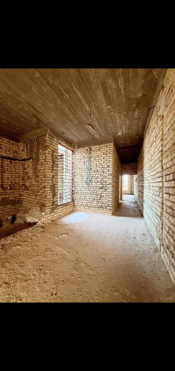 سلام عليكم ورحمة الله وبركاته
هيكل للبيع المساحه 100 متر
طابقين مقابل القطاع الصحي قرب التمثال 
مرقم بل البلديه 
  الاستفسار أكثر 
***********
