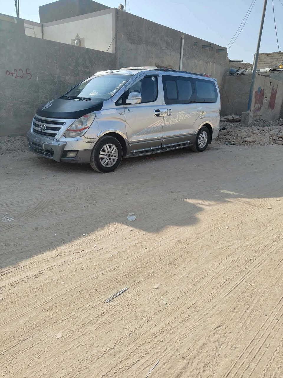 سلام عليكم ستاركس موديل 2009 مسكر اصل سبلاين للبيع السياره مكفوله من عده الجوملغ الكدام جهت السايق مبدل سياره بسمي بسمي مشروع وطني مداور ثاني يوم مصفره هئيه وغرامات حداديه تخم تاير كله جديد  رقم دولي خطها نجف ناصريه مكاني نجف مشخاب  ***********
