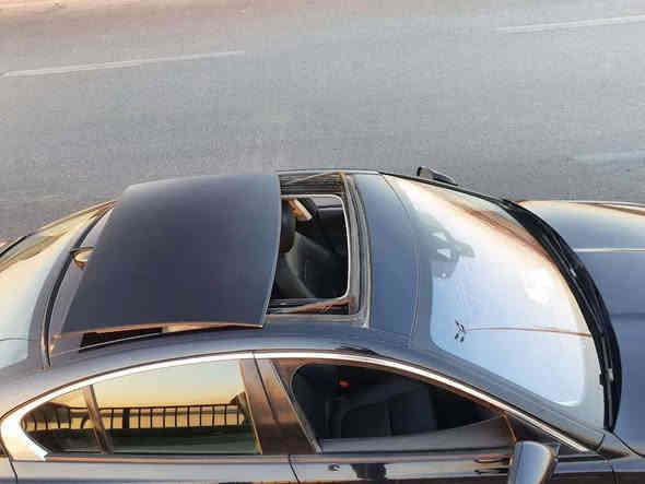 سلام عليكم جاكور رقم بغداد 
للبيع او مراوس 
سياره فول واحد ع واحد 
فئه XE
حادث جاملغ 
موديل 2017
السعر 130
رقم ***********
