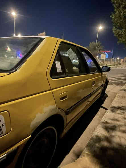 بيجو بارص مديل 2010
مصفر هيه وغرمات 
سياره بيهه كشنات ملكه مو بلادي 
رقم نكليزي بسمي جديده 
***********
