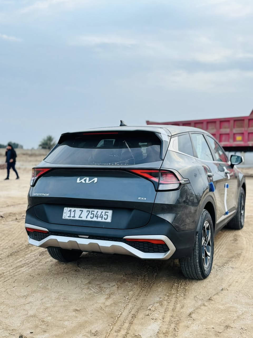 السلام عليكم للبيع سبورتج 2024
امريكي حادثها جاملغ وبنيد وال باقي مكفول
رقم بغداد باسمي

مكينه 2500
مواصفات معروفه نص فول
الاستفسار اكثر اتصل ع رقم
***********
