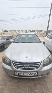 سياره سيراتو ٢٠٠٨ رقم بابل مداور ثاني يوم كفاله من الضربه بيها صبغ بسي...