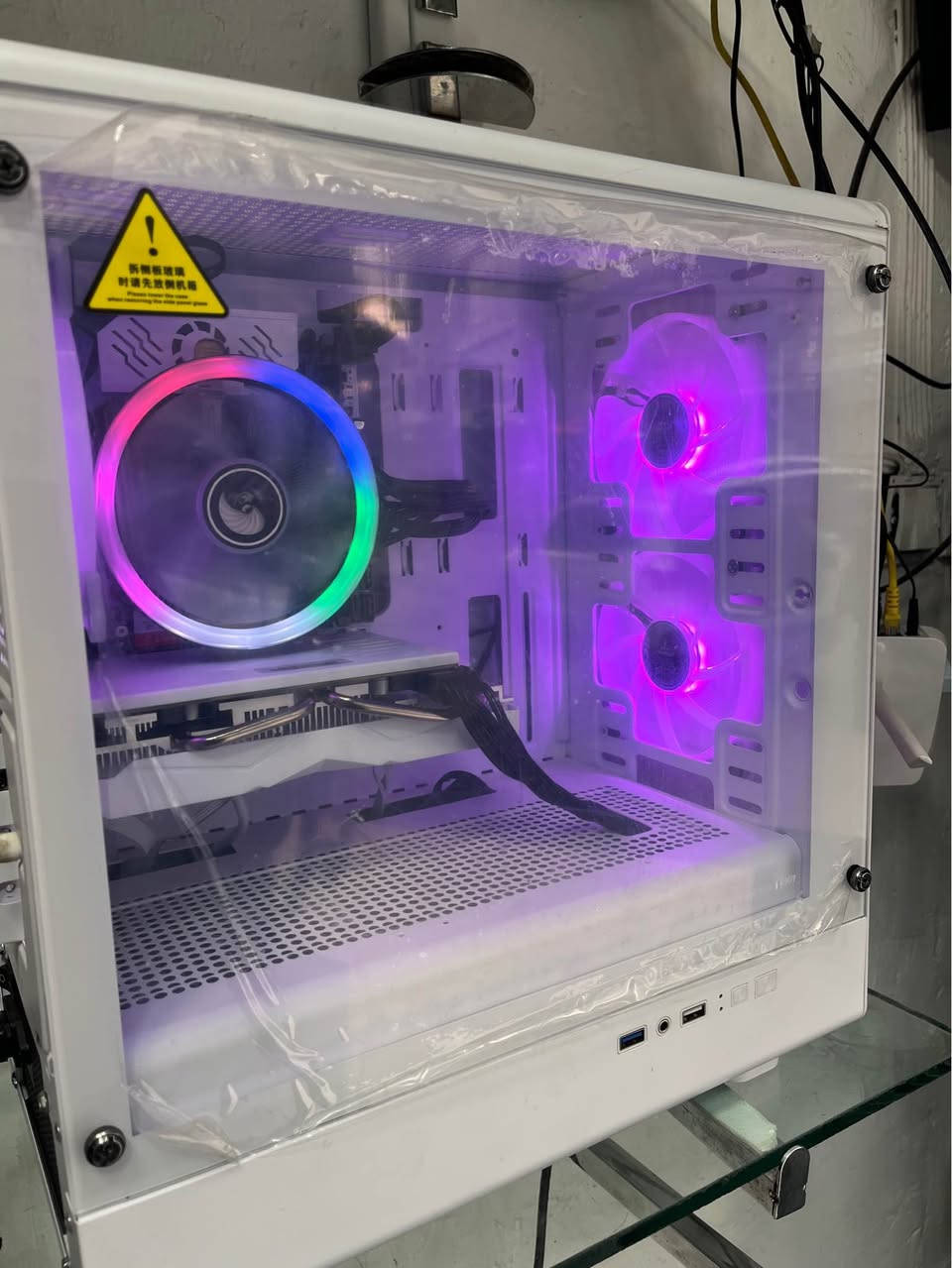 جديد 🆕 

Pc ابيض كامل

E5 2670v3

Rx 580 white

M.b x99 white 

Ram 16 gb

Ssd256 gb

Pus 600w

White Case 3 fans aRGB +hub

380,000 دينار
380 الف 

مكان موصل موصل, نينوى


**إذا كنت صاحب هذا الإعلان وتريد حذفه لأي سبب، رجاءا أرسل رسالة إلى الدعم الفني**