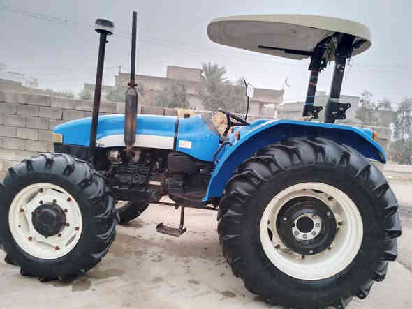 السلام عليكم للبيع نيوهلند 2011 رقم ديالى بسمي المكان ديالى للاتصال فقط ***********
