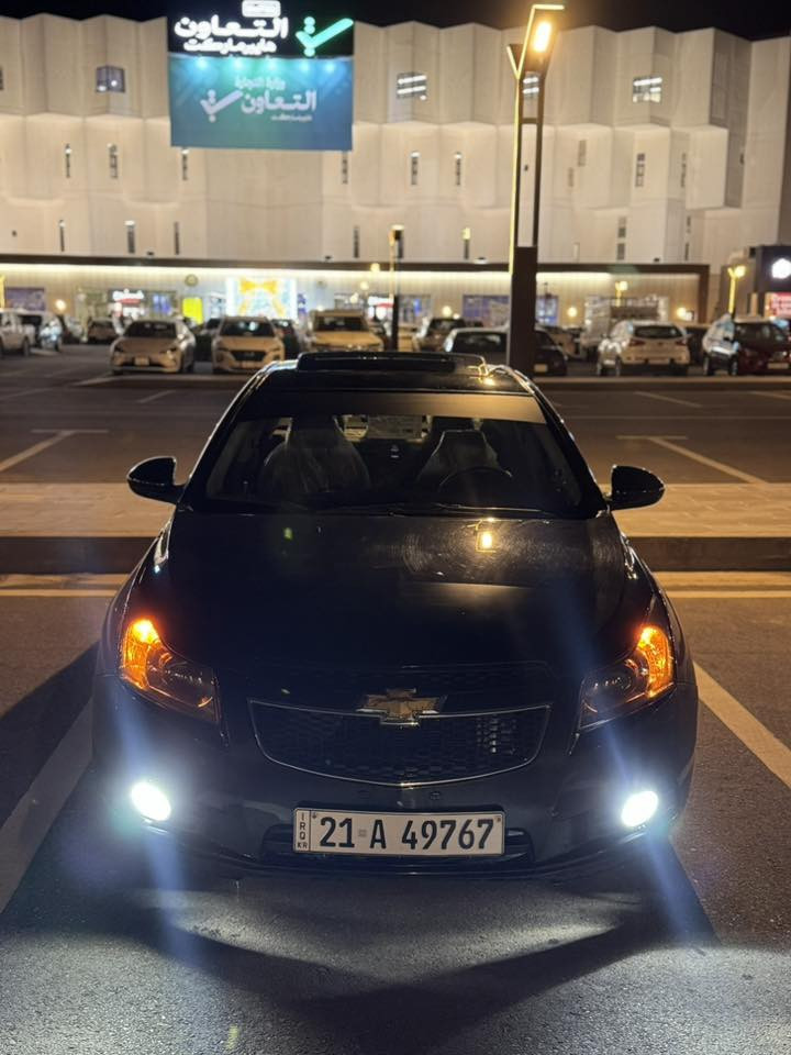 سلام عليكم شوفرليت كروز 2010 خليجي فول مواصفات فتحه جلد حساس خلفي لايت عدسه زنون تحكم ستيرن شاشه تبريد بيانو (شاشه) جام 4 اوتو اربع دسك ويل حجم 17 سياره بيها صبغ 3 جاملغات اثر جراد ماشيه 99 الف حقيقي رقم سليمانيه سنويه مجدده راعيها يدور تحويل  معروضه ب73 وبيها مجال مكاني بغداد الشعب حي التجار ***********
