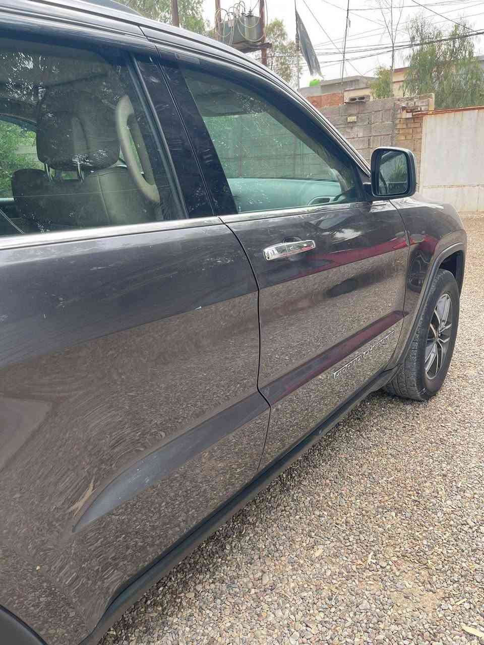 السلام عليكم
جيب 2019 لمتد 1/1
صندوك كهرباء 
رقم بغداد بسمي 
بدون ابرباك سونار وصور الضرر موضحات 
ماشيه 95 ميل 
السياره جديده حيل 
محرك كير صدر تبريد تخم تاير كله جديد 
مكاني ديالى 
السعر 205 وبيهه مجال
***********
