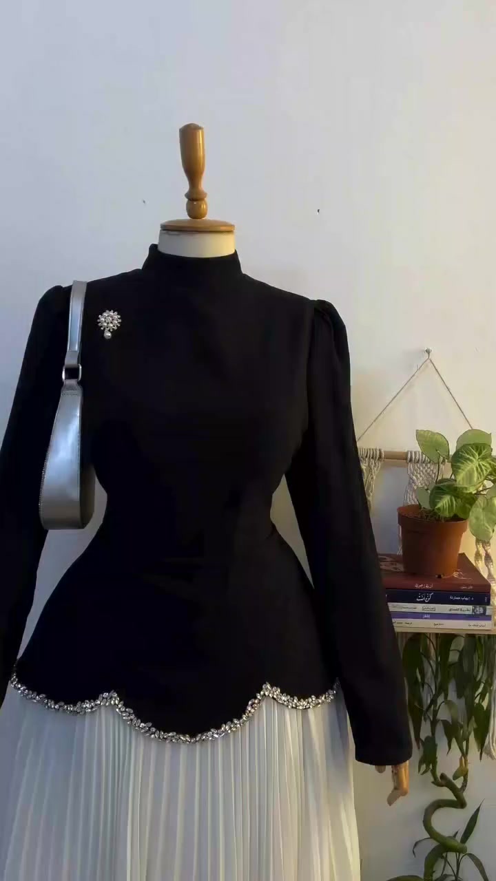 فستان نسائي خامة روعة درجة اولى تركي
باللون الاسود والابيض
النيلي والابيض
البيجي والابيض
متوفر بقياسات من ٣٨ الى ٤٨
السعر 30 الف


**إذا كنت صاحب هذا الإعلان وتريد حذفه لأي سبب، رجاءا أرسل رسالة إلى الدعم الفني**