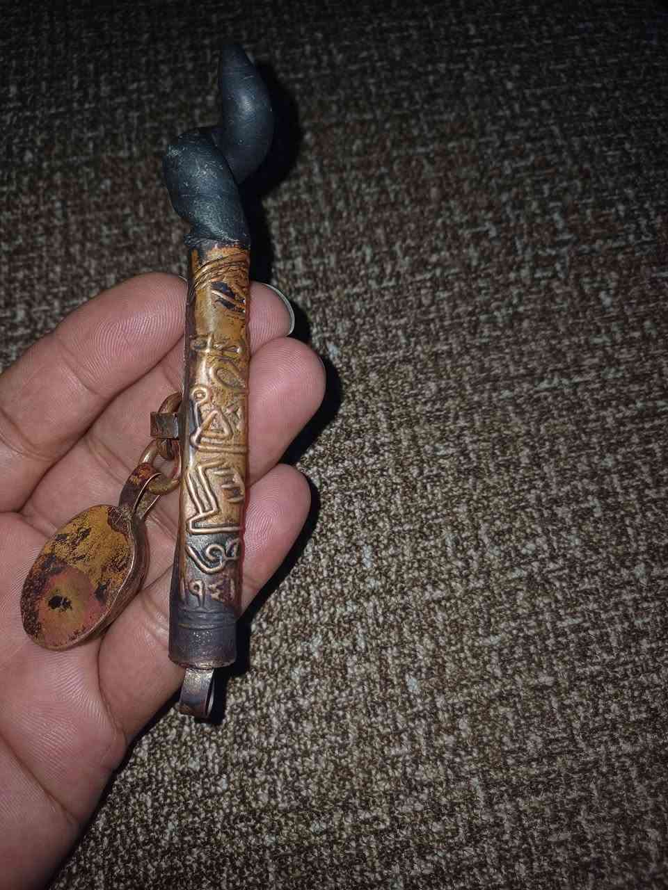 السلام عليكم .من رخصه الادمن عندي ذني  للتقيم والبيع الاتصال ***********و***********
