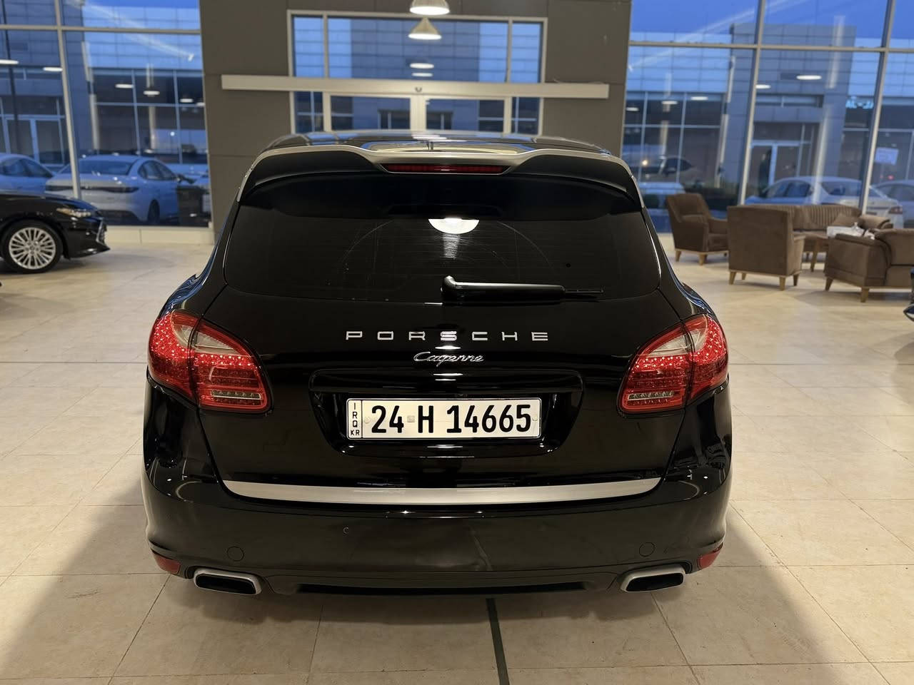 2014 Porsche cayenne  Platinum edition  v6 3.6L
بدون حادث أو صبغ 
داخل بيج بلادي
بانوراما
كشنات كهرباء و جلد

*********** ☎️ 
العنوان: السليمانية كوردستان موتورز شركة برزاي دابان
