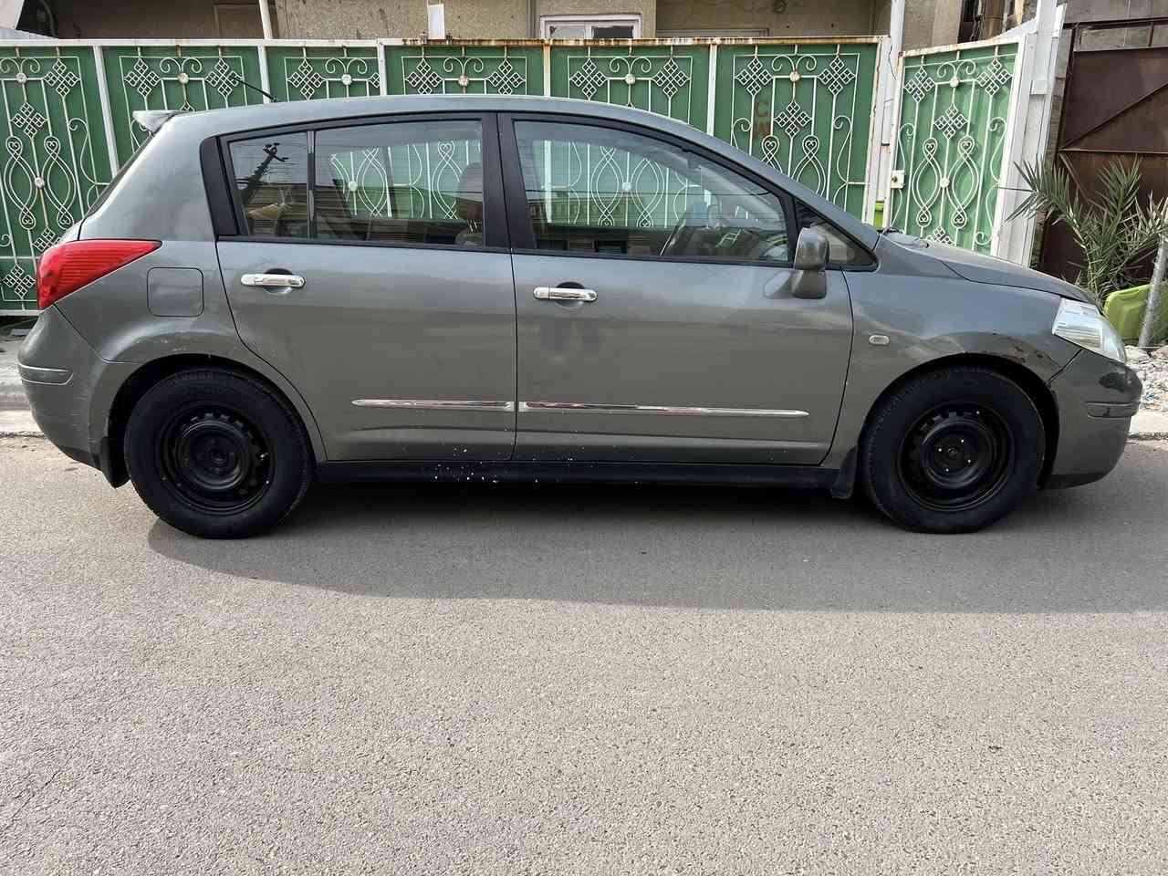 السلام عليكم نيسان فيرسا 2008 للبيع
ماشيه 136الف
محرك 4 سلندر 1800 وارد امريكي
سنويه بأسمي رقم بغداد تحويل ثاني يوم
گير اوتو و محرك بحاله ممتازه
تبريد خير من الله
شاشه و كامرا خلفيه و كهربائياتها شغاله
مصبوغه حزام جماليه و الگشر مالتها موضح بالصور استخدام الاهل شويه شخوط بالدعاميه
حادثها چاملغ امامي بدون لغود
و السعر65 و بي مجال حگ الجيه
مكاني المنصور الداوودي 
بيع فقط متواجد واتساب ***********
