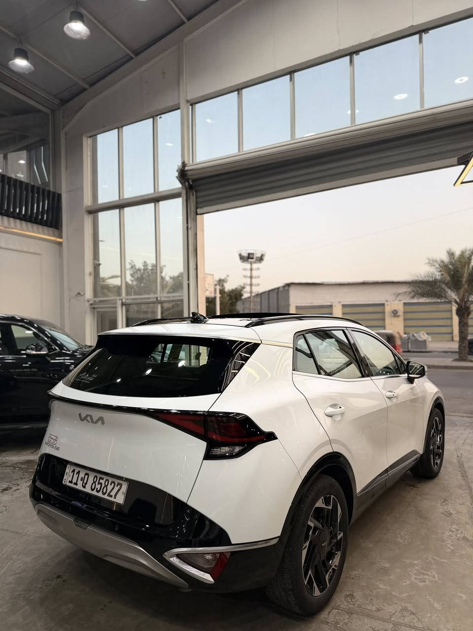 كيا سبورتج 2024
بلاك بيانو 
فول مواصفات 
بانوراما
تدفئة مقاعد وستيرن 
كراسي كهرباء
جنطة كهرباء
بصمة 
ماشية 16 الف كيلو
كفالة عامة 
بدون صبغ وبدون بارد 
ضمان الدولية 
السعر 23,900 وبيهة مجال كلش بسيط
مكان السيارة بغداد الكاظمية جكوك 
***********
