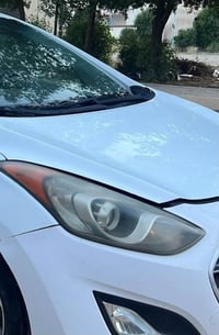 لايتات خلفية • اصفر • بابل