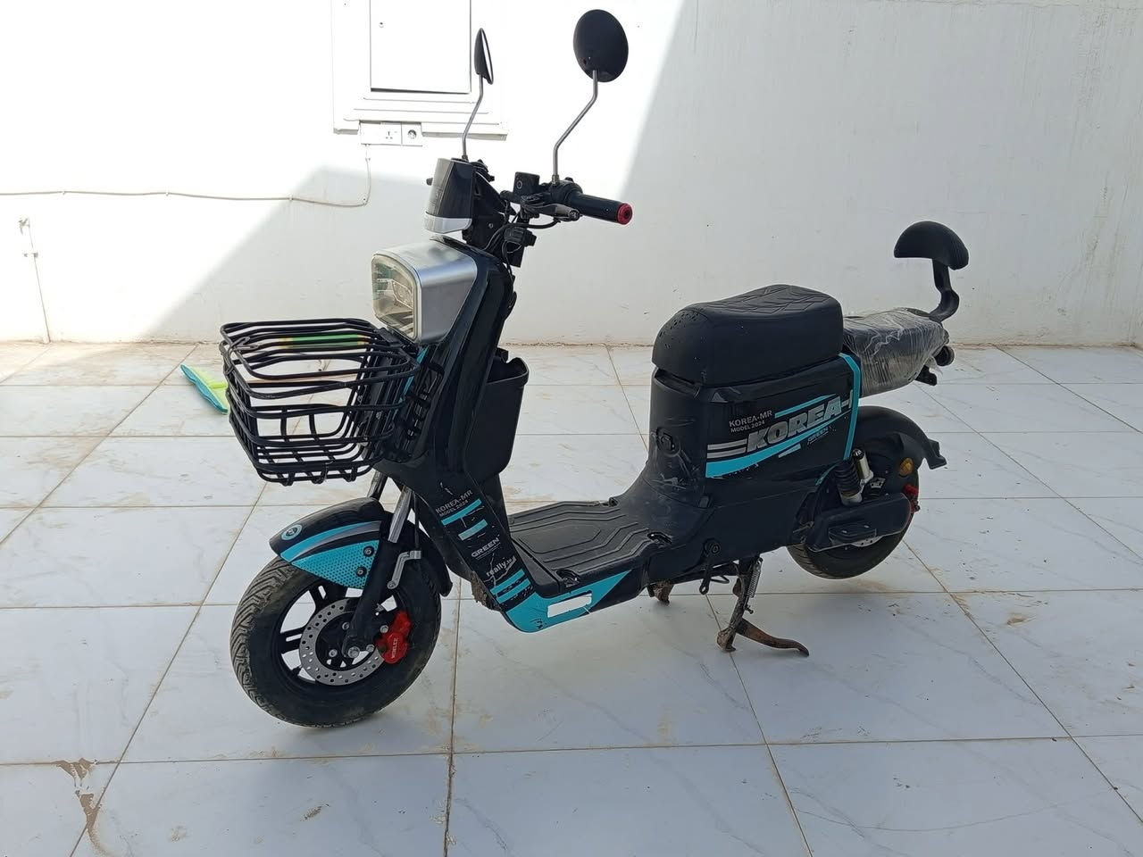 سلامو عەلیک شلونکوم اخوان های دراجە شحنr7 حیل حلو ٥ بطاری بدون عیب 
سعر ٤٢٥ الف و شویە مجال


**إذا كنت صاحب هذا الإعلان وتريد حذفه لأي سبب، رجاءا أرسل رسالة إلى الدعم الفني**