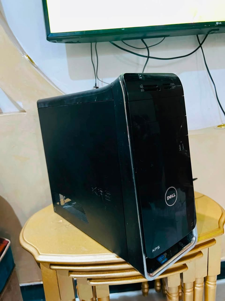 شلونكم شباب 🌹

                            PC للبيع

🔹 المعالج: Intel Core i5-3470 @ 3.20GHz (4 Cores)

🔹 كرت الشاشة: NVIDIA GeForce GTX 1050 Ti 4GB GDDR5

🔹 الرامات: DDR3 16GB

🔹 المذربورد: Dell XPS 8500 Motherboard

🔹 الهارد: SSD 128GB + HDD 2TB

🔹 التبريد: المشتت الهوائي الأصلي للمعالج

🔹 الباور سبلاي: Dell Original 460W

🔹 النظام: Windows 11 Pro 64-bit

🔹 يدعم دقة: Full HD 1080p

🔹 السعر(270)وبيها مجال

للاستفسار على هذا الرقم(***********)
