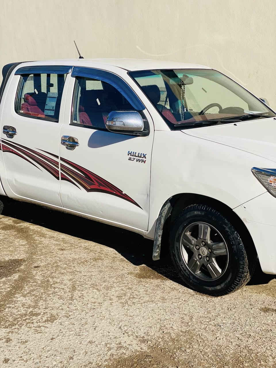 سلام عليكم هايلوكس للبيع موديل 2014سياره خير من الله السياره نضيفه و جاهزه كير محرك شرط صدر خير فحص سونار ‭
الاستفسار ع رقم 

‭0771 233 5212‬
