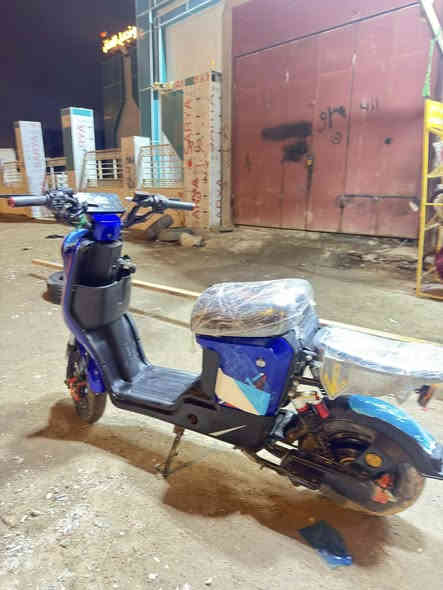 سلام عليكم دراجه شحن كامله من كلشي بطاريات 32كبار دراجه سريعه اسمهR11المكان البصره الزبير يم مستشفى الشفاء السعر 400وبيه مجال والله محتاج وريد ابيع ***********شراي يجي واستاب
