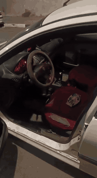 السلام عليكم سياره بيجو فرنسي 206
للبيع خابطه المكينه مالتها سياره ب اسمي وارقام انكليزي سنوية جديده سياره جاملق بارد بي الأمامي 
العنوان القبله حي القائم 
السعر 45 وبيها مجال 
*********** / مكلف بنشر اتصل على الرقم
