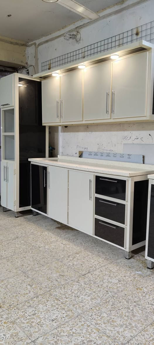 كاونتر 6 قطع للبيع
كل التفاصيل و القياسات موضحه بالفيديو بغداد الشعب *********** متواجد واتساب راسلني عالسعر يوجد توصيل بكروه
