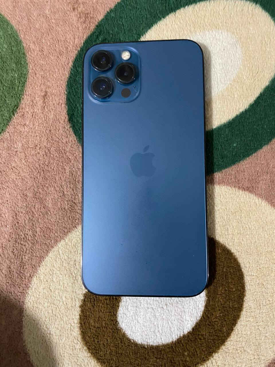 السلام عليكم تلفون ايفون 12برو ماكس ذاكرة١٢٨بطارية ٨٥ دبل سيمكارت نموذجA/Aمكاني بغداد حي الجامعة تواصل واتس *********** السعر ٤٠٠
