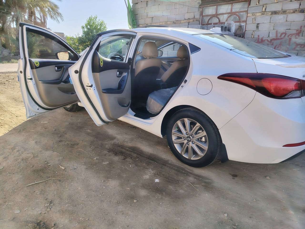 النترا ١٥ خليجي فول عدا بصمه رقم اربيل باسم شركه سنويته صاقطه ب٢٠١٩ تريد تحويل او مداور بليعجبك جاهزه سياره من تخم تاير وحداديه تبريده شغال تدفئه مكينه وكير مكفولات بيه مكانات صبغ بدون ضربه قويه ابيعك حزام عارضه ب١١٣ عليه غرامه سياره بشمال مليونين ينزل من سعره ابيع صافي ب97قفل مكاني ديوانيه قضاء الشاميه ***********
