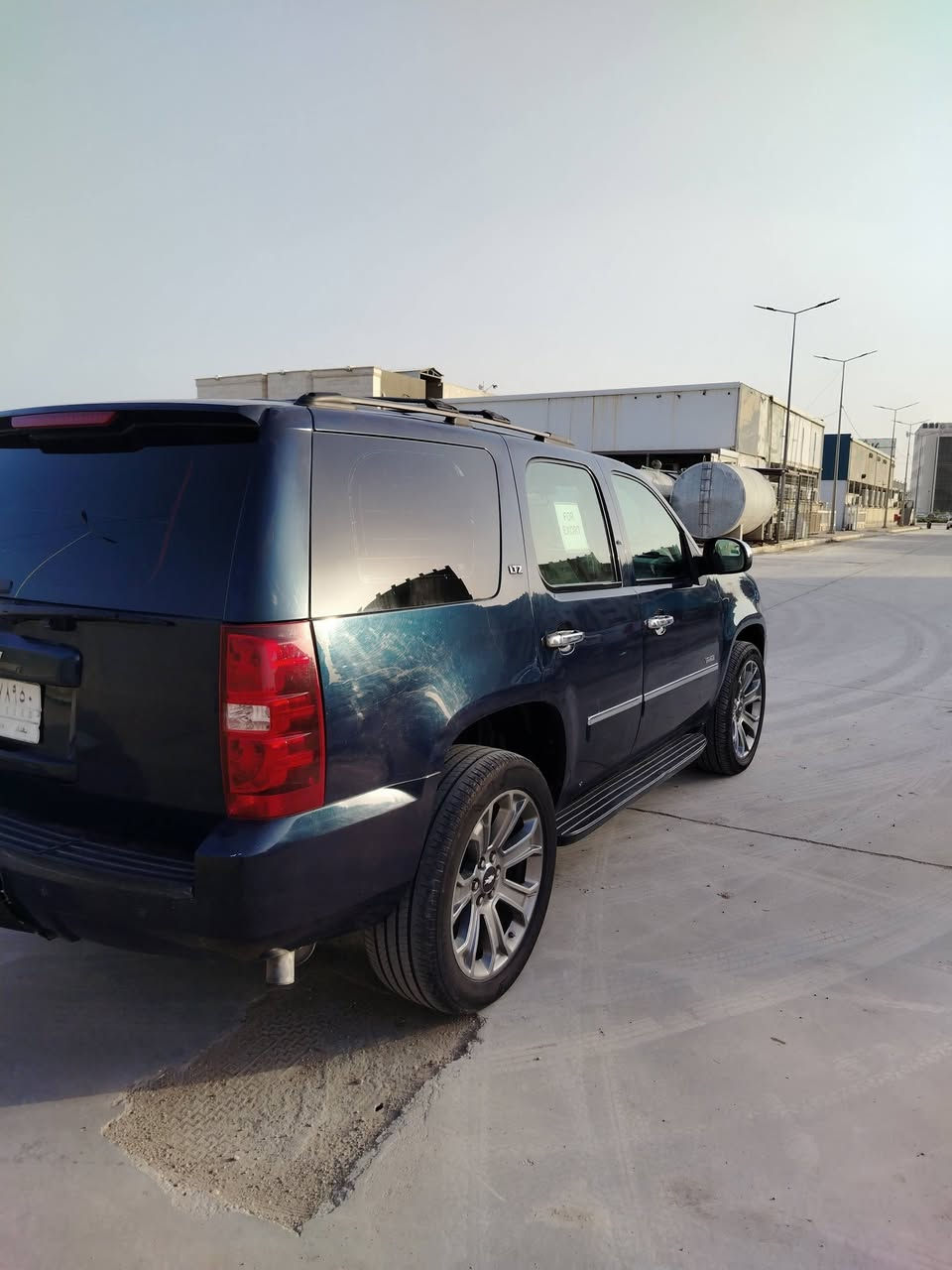 سلام عليكم تاهو موديل 2014 السياره خليجي بيه الجاملغ فقط رش والباقي مكفوله السياره حلوه وجاهزه LTZ رقم بغداد بسمي تحويل ثاني يوم مكانه واسط الكوت مركز المدينه باقي التفاصيل ***********
