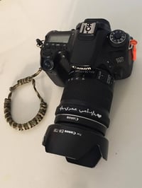 باكيج كامل Canon 70D – نظافة "جيس" وشغل مرتب 📸 لأهل الصنف والمصورين، ع...