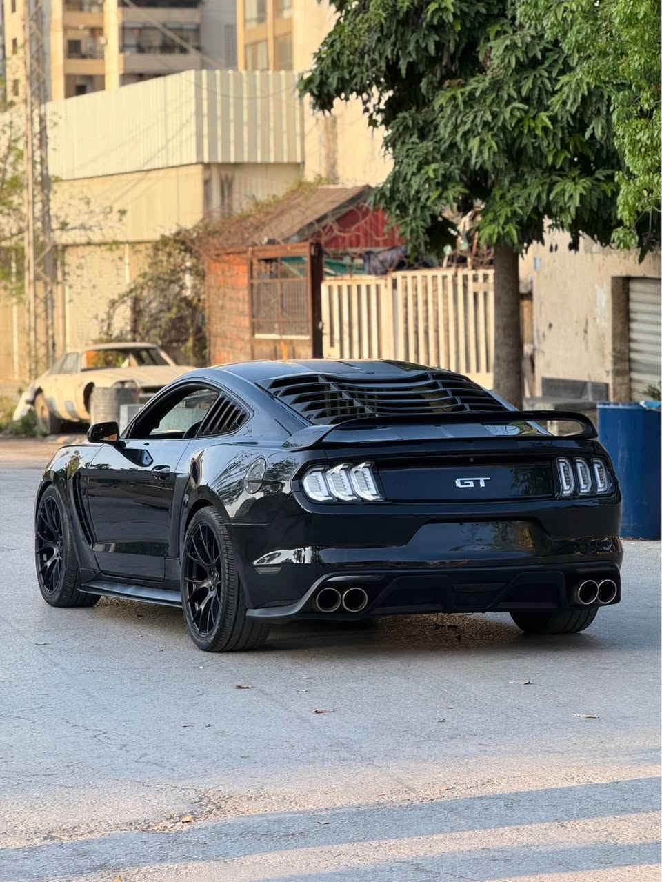 FORD MUSTANG GT 5.0 🐎🚀
MODEL 2015 🔥
UAE SOURCE 🇦🇪
79,000 KM ONLYY 🔥 
BLACK 🖤/ RED ❤️
5.0L COYOTE V8🔥🚀
REAR WHEEL DRIVE 🔥
AROUND 470 HORSE POWER 🐎 

🔥 Exterior (GT350 Full Conversion Style)‼️
• Shelby GT350 front bumper🔥
• Shelby GT350 track pack hood🔥
• Shelby GT350 fenders🔥
• Shelby GT350 rear bumper & diffuser🔥
• Shelby GT350 R rear spoiler🔥
• MMD rear & side louvers🔥
• Raxiom rear 4th brake light🔥
• Raxiom side markers🔥
• Euro style LED tail lights🔥
• 20” performance wheels + tires🔥

Interior Upgrades‼️🔥
• Full carbon fiber interior trim🔥
• Ford limited edition Recaro seats🔥
• Carbon fiber racing steering wheel🔥
• Paddle shifter extensions🔥
• 10” Tesla-style touchscreen🔥

Performance Upgrades‼️🔥
• JLT cold air intake🔥
• Stainless Works long tube headers🔥
• Full Roush exhaust system (quad tips)🔥
• Palm Beach dyno tune🔥
• ECU optimized setup🔥
PRICE:18,500$🔥🔥
📞81/615/449📞
Mwjude beirut ein lromene الشياح, بعبدا


**إذا كنت صاحب هذا الإعلان وتريد حذفه لأي سبب، رجاءا أرسل رسالة إلى الدعم الفني**