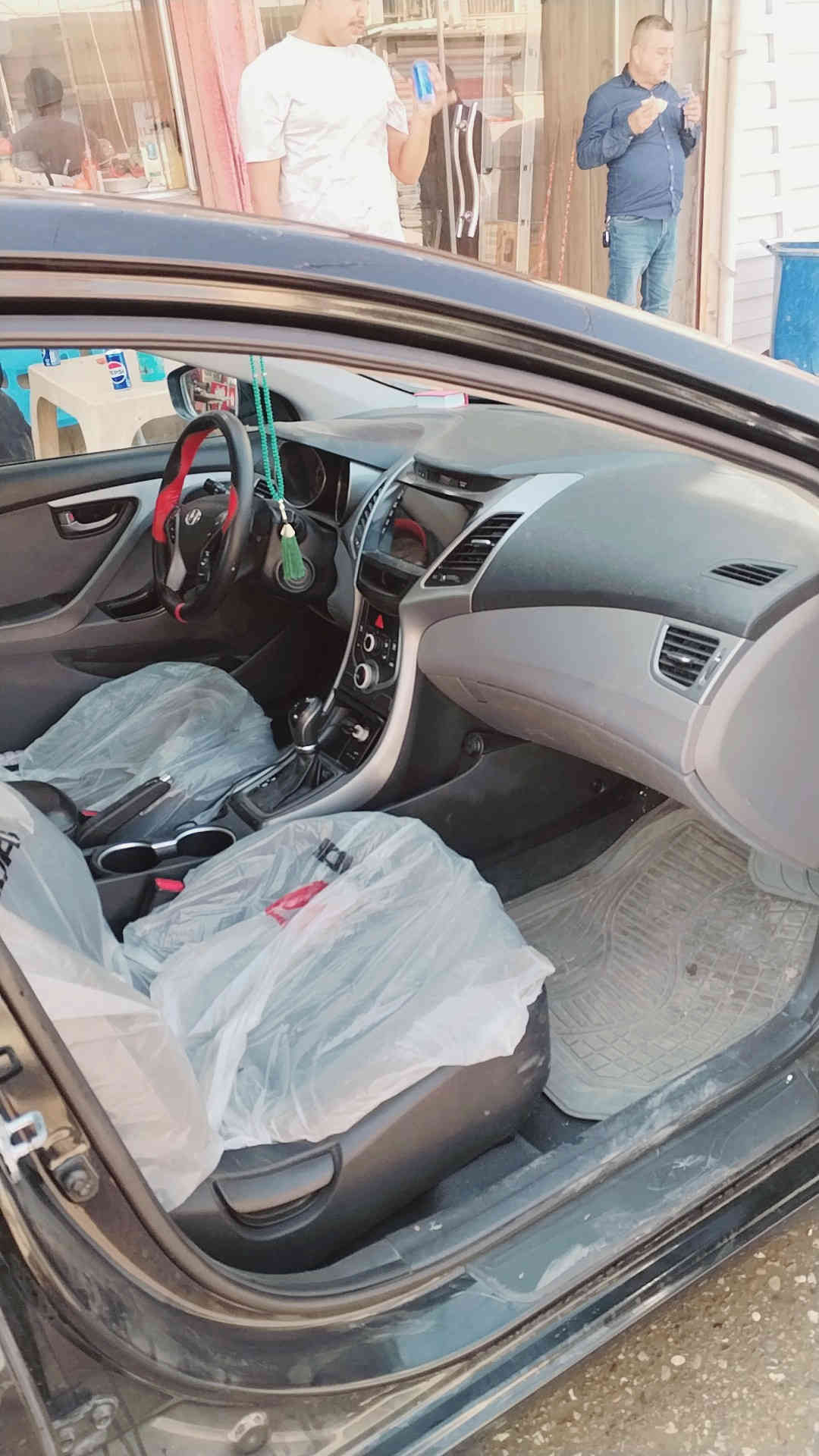 الانتر ٢٠١٥ وارد امريكي سياره مابيه ضربه مفتوحه دعاميه داخله بيه سب طلقه بقماره بيناتنه سونار ماشيه ١١٩
*********** بغداد قرب الجزيره سياحيه السعر ١١٠ بيه مجال قليل
