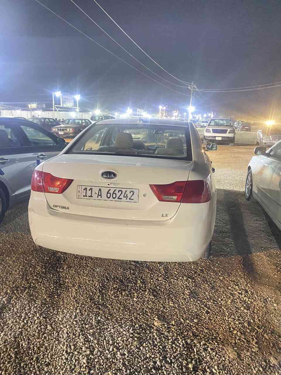 اوبتما 2009 خليجي بيها بنيد صبغ وجاملغ وباب مبدل بلاد بدون صبغ سياره جاهزه وجديده كلوب ما مشتغل بدشبولها 
رقم بغداد دولي سعر 115 بيها مجال 
مكانها الانبار الرمادي
***********
