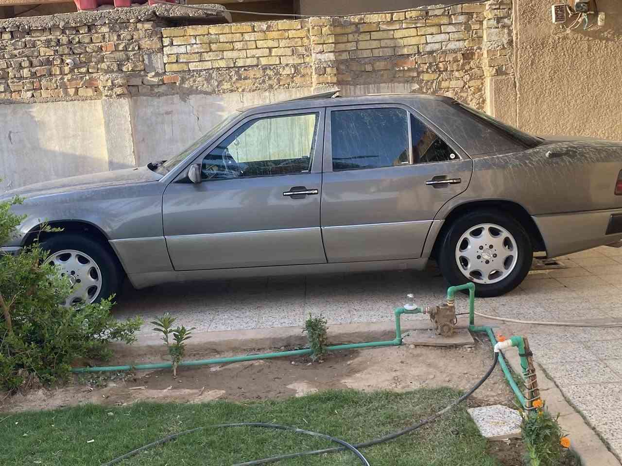 سلام عليكم مارسدس مديل 91 مكينه خرطيم 280كله على بلاد قطره صبغ مابيه مكفوله كفاله عامه تخم تاير حداديه رقم بغداد انكليزي سعر 110 /***********
