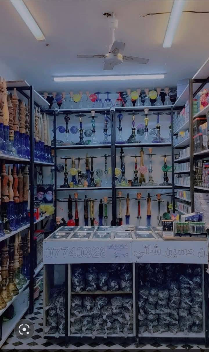 السلام عليكم تصفية مكتب نراكيل بسعر اقل من الجملة الشراي يتصل *********** مكاني بغداد الامين الثانية اليجي ما اقصر وياء والعلانات والسهم وكلشي بل محل للبيع 
قمجي استعمال القطعة بربع 
الفناجين القطعة ب 500 دينار شلع 
الشيش القطعة الف دينار شلع
البكارات شلع القطعة 3 الاف ونص كبير وصغير 
النراكيل القطعة ب 22 الف كبير وصغير
المعسل اي تكة ب 9 ونص شلع 
الرفوف الواحد ب 60 الف والله مسوي ب 95 الف  
ميز نعسلات ب 150 الف مسوي ب 250 الف
