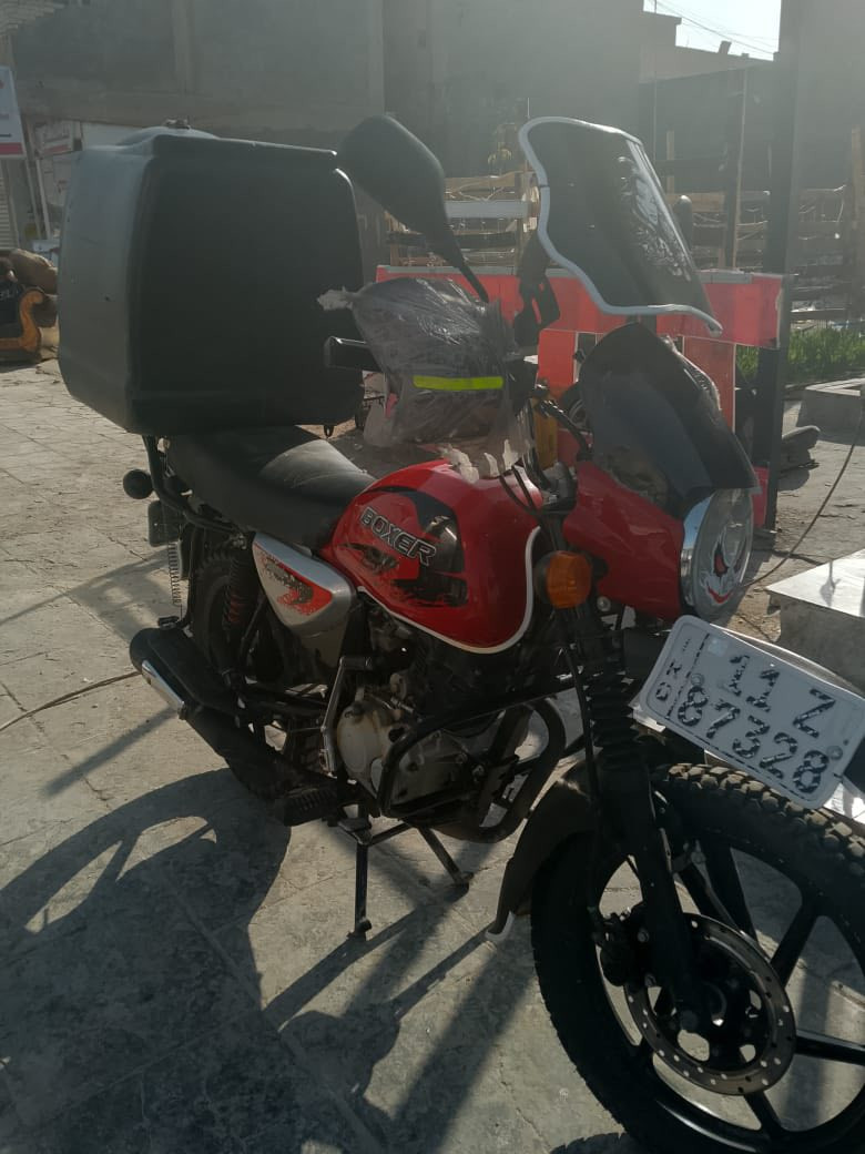 سلام عليكم دراجه بوكسر مديل ٢٠٢٣نازله بل ٢٠٢٤دراحه جديده بمعنه الكلمه اي نقص ما بيها الله شاهد شخصيه وما مشتغله دلفري خالها اليه اروح وجي بيها البيت دراجه بسمي ادور ***********تحويل السعر مليونين و٣٠٠العنوان السيديه
