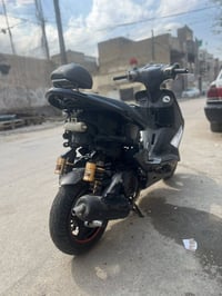 سكنس نثيه للبيع السعر450وبيه مجال مكينه بلادي كلجات بلادي نكره سلف وهن...