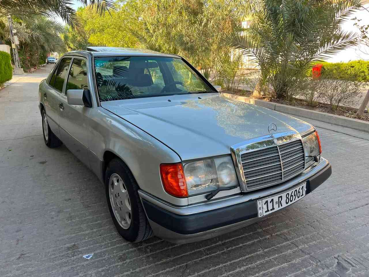 سلام عليكم من رخصة الادمن
للبيع فقط مارسدس دب موديل 1992 

جاهزه 100/100 مكينه وكير وحداديه وتبريد وتخم تاير كلهه كفاله ترايك وين يعجبك 

فول كير قفل سلايت طكتين دبل مروحه 

كفاله من ضربه وخياس حتى القواعد كلهه بلاد

مكانه نجف ومالك نجف سعر ( 88 )وبيهه مجال

الاستفسار ***********  

مكينه بلاد عنكبوت 🕷️ قبق اسود نكره سلف
