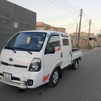 البيع كيا عموشا دبل قمار موديل 2015  رقم بغداد انكليزي محرك كير اكسن ش...