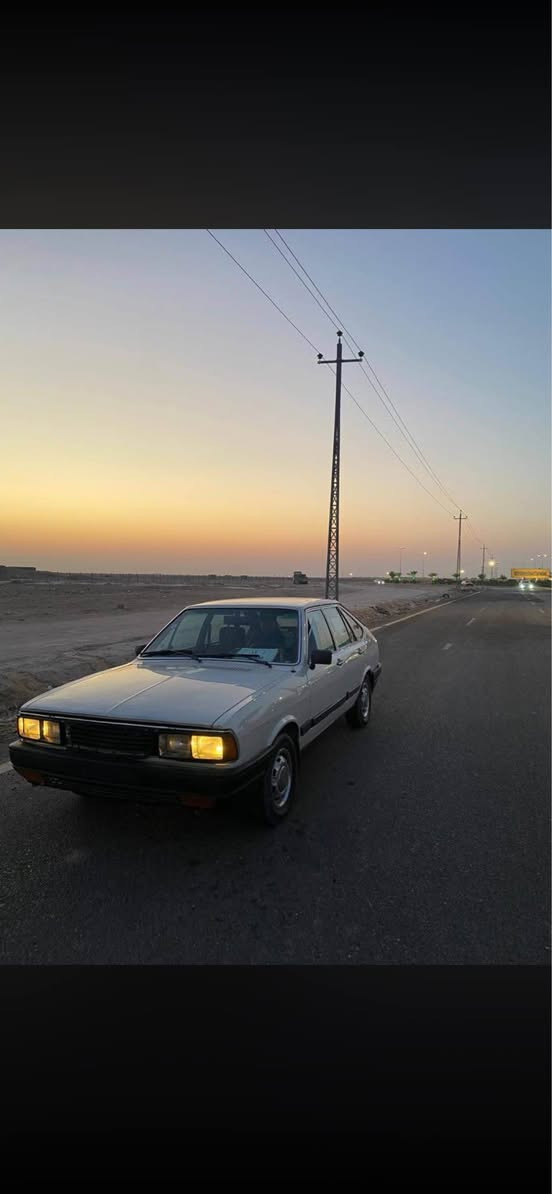 بەرازیلی
ساغ موس براوەی نیە دەعمو لیدراوی نیە 
گێرو مەکینە بەشەرت
تەقەو رەقەی نیە کارەبای بەشەرتە 
بەشەرتی کیشەی مەدەنیو دزیاری نەبێت پارەی کە سی تیا نەبیت سعری 7 گلایە مجالیکی تیایە شوین کۆیە موشتەری تەلەفون بکە *********** كويسينجاك, أربيل
