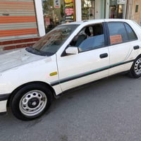 نيسان سنترا • ١٩٩٢