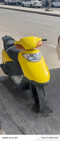 البيع السعر 600وبيها مجال 07827391850