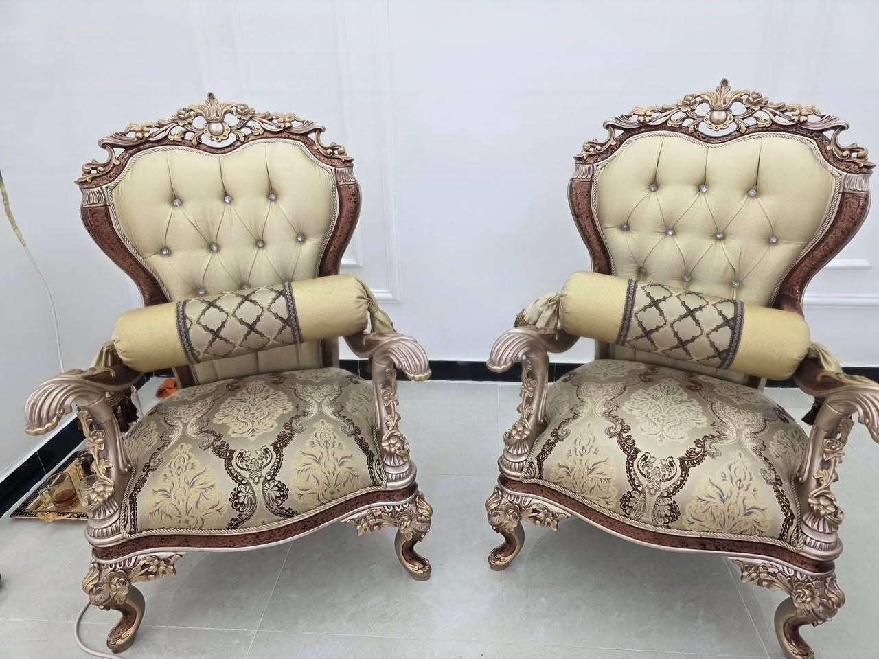 خلي اختيارك صح واختار خدمات خالد الزرگاني ( الموقع 📍عمارة السفينه مجاور اسواق السفينه ) رقم الهاتف ☎️*********** 🚕 التوصيل مجاني داخل العزيزيه 
🛑 غسل التخم 
🛑 غسل الزوالي 
🛑 غسل البطانيات والمفروشات 
🛑 غسل وكوي الملابس
