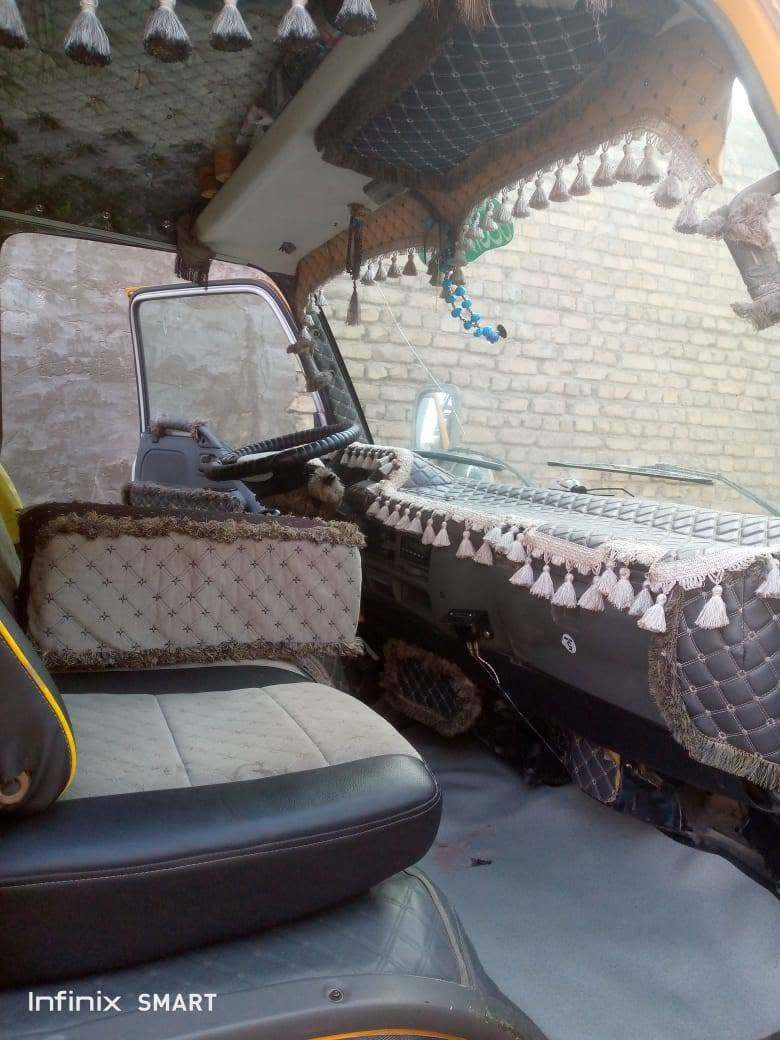 السلام عليكم
للبيع: كرين باسكت شبجة 
سياره جديده 
ارتفاع 17 متر
فول سيفتي
تحكم هيدروليك و كهربائي
تحكم فوك و جوة
رقم انكليزي 
العنوان بغداد
***********
السياره بأسمنه
