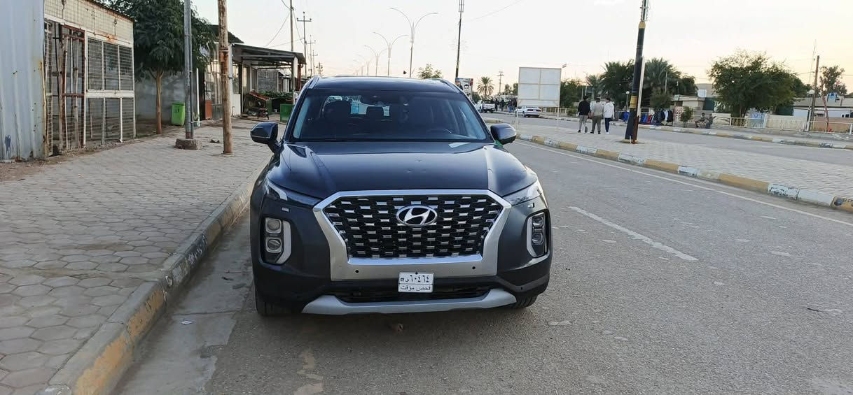 السلام عليكم ورحمة الله وبركاته
بلسايد 22 مصبوغة عام 
المواصفات 
فتحه 
شاشه كبيره 
تحكمات 
كشنات تدفئه 
فول مواصفات 
تترقم بغداد 
بيها نقوصات قليله 
السعر ع الخاص 
او الاتصال على الرقم *********** أو وات ساب
