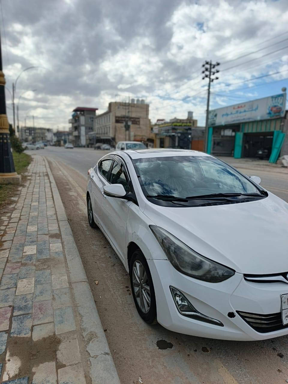 للبيع فقط 👇👇
النترا 2014 
خليجية السيارة
بيها 3 قطع صبغ
ولباقي كفاله
كير محرك خير من الله
تخم تاير وباتري جديد
منضومة بانزين جديدة
سعرها 93 وبيها مجال بسيط 
العنوان كربلاء
اللاستفسار اكثر اتصل علئ 
رقم صاحب السيارة
***********
***********
