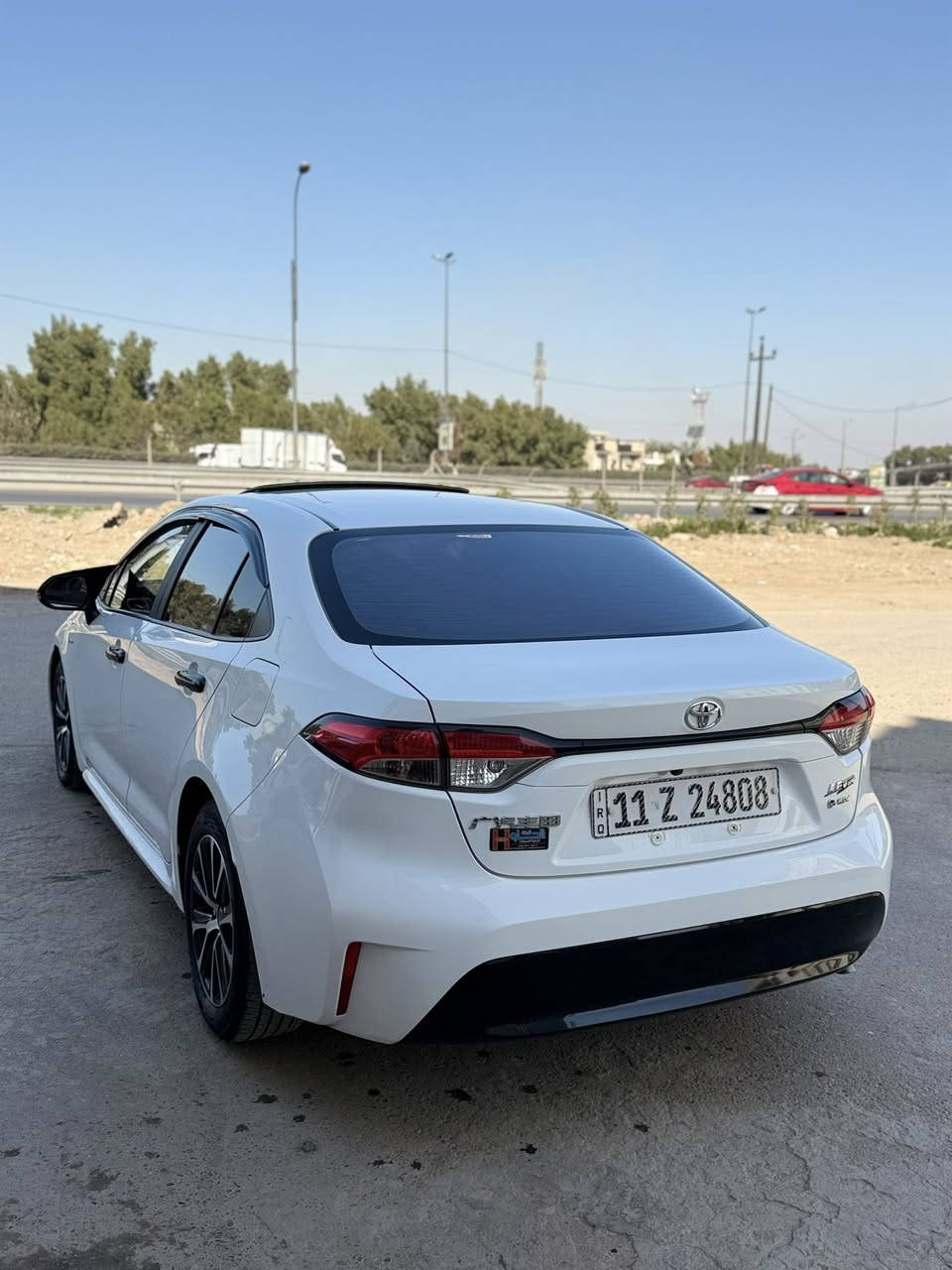 كورلا هايبرد موديل 2024 داخل احمر
ماشيه ١٩k
كفاله من الفتح والصبغ فقط بارد حافة البنيد ورصعه بل جاملغ الامامي
رقم بغداد ب اسمي 
بصمه و سلايد 
شاشه كبيره و حساس امامي و خلفي 
تبريد شاشه
رادار امامي و خلفي 
محرك 1.800 
لد امامي و خلفي 
و بعد بيه موصفات 
السعر 144
مكاني بغداد الدورة
رقمي ***********
