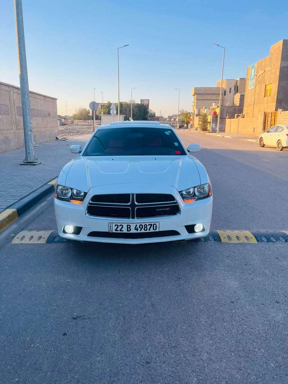 السلام عليكم جارجر مديل 2014 رقم اربيل الجديد وارد كندي سيارا أكلين كفاله مكينه 3600 فتحه شاشه كبيره گير طيارا السياره جديده ما بيهه أي نقص جاهزه من كلشي داخل احمر للاستفسار *********** شط العرب, البصرة
