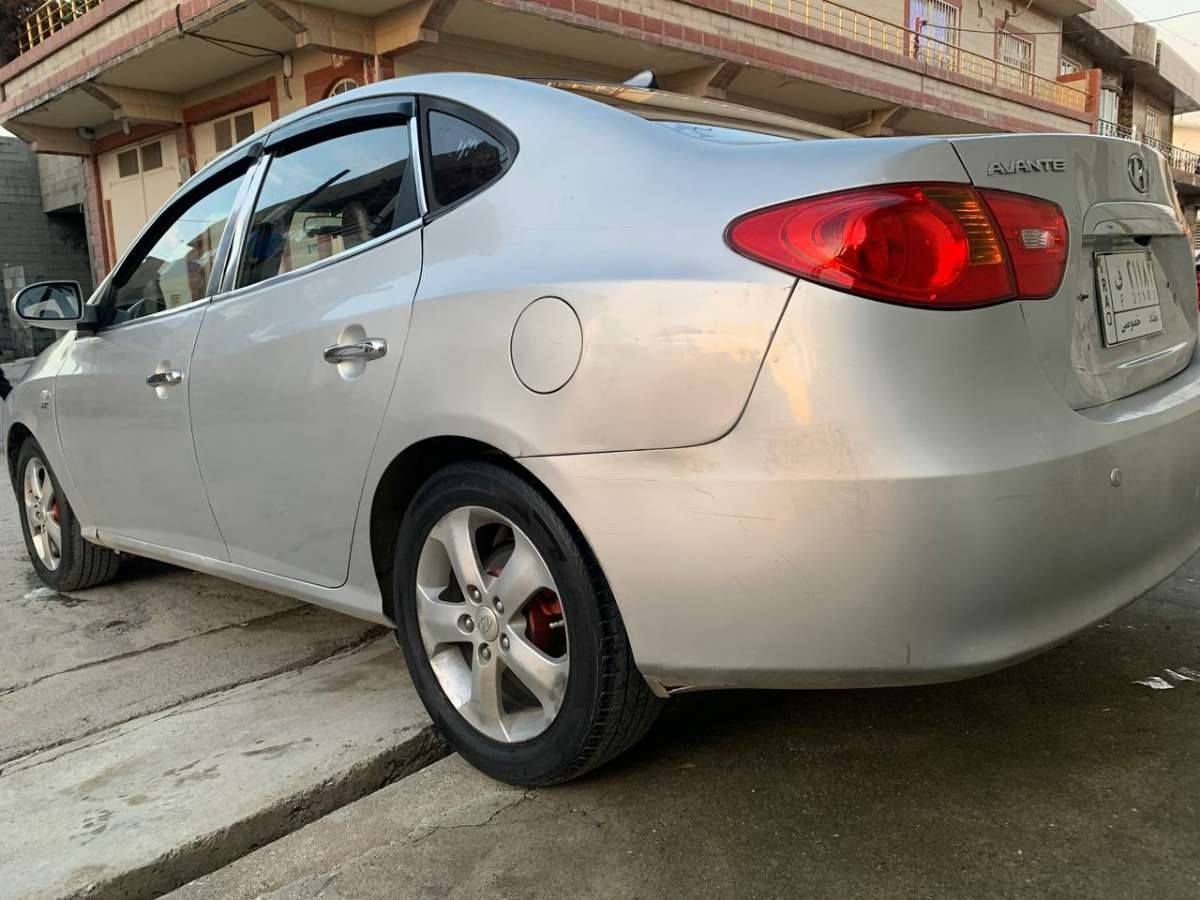 ئاڤانتی بڕاوە مۆدیل 2009 مەکینە 16ی دکشن بەرز 
گێڕ و مەکینە بەشەرت ی فیتەر
تەبرید سارد و گەرم🥶🔥 . سڵایت کوشن جڵد و هیتەر . حاسە شاشە کامیرا ڤولیۆم ئاوینە شەفت تەبرید لەمس بلوتوس ناو ڕەش تایە و ویل16یە ........ کامل مەسووف کراوە .سەیارەکە زۆر توند و،توڵە . هەیکەلی هەتا بڵی جوانە .. .

شوین//حاجیاوا..ڕانیە 
ژ.م//*********** رانية, السليمانية
